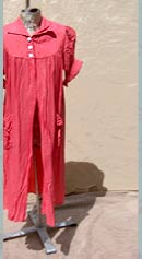 vintage 40s peach rayon dressing robe