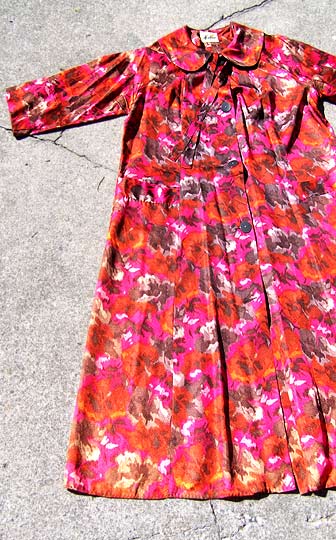 vintage 50s red floral lounge robe