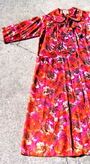 scarlet splendour vintage 50s red floral robe