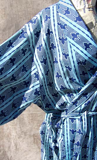 vintage 60s cotton fleur-de-lis robe
