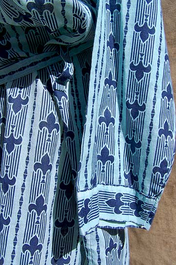 vintage 60s cotton fleur-de-lis robe