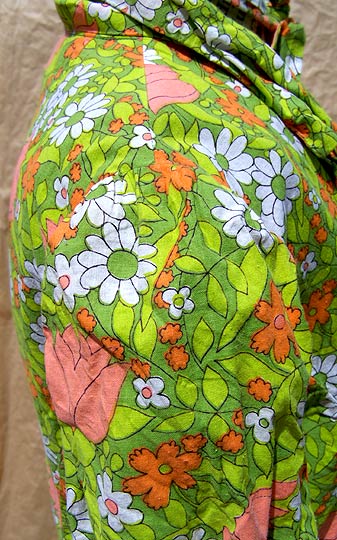 vintage 60s mod wild floral top