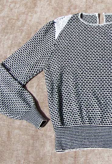 vintage 70s decorative grey black sweater