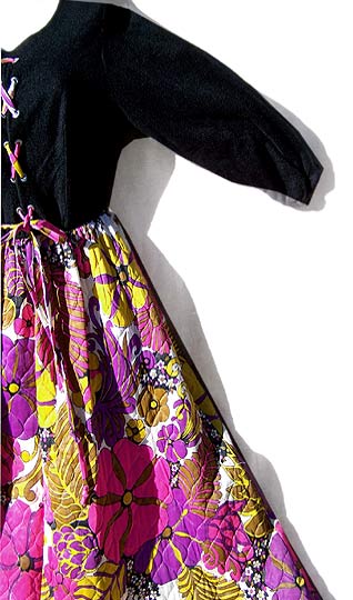 vintage 60s psychedelic hostess dress