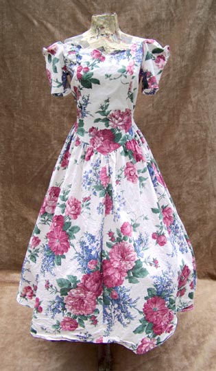 vintage 80s portrait floral tea gown