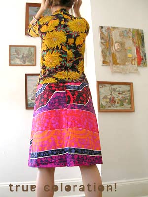 vintage psychedelic Hawiian skirt