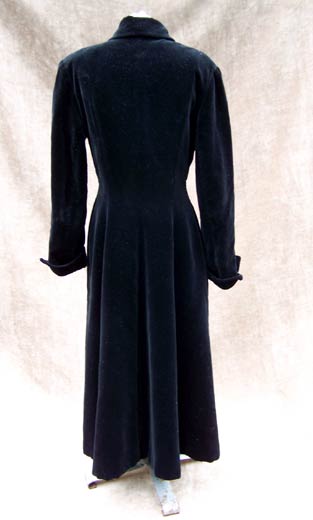 vintage 40s fitted velvet coat