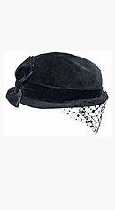 vintage 40s velour hat with net veil