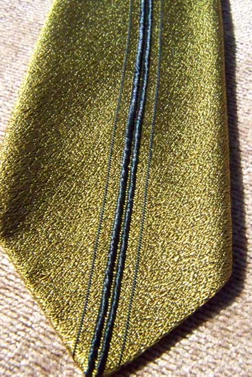 vintage 50s Beau Brummell gold narrow tie
