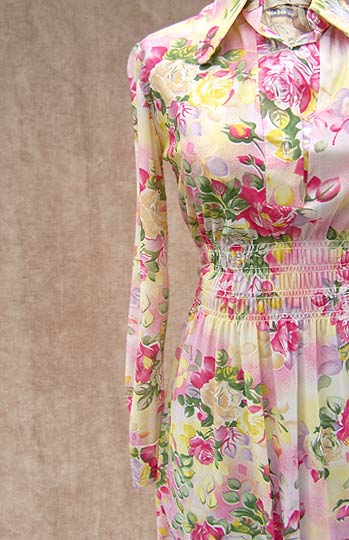 vintage 60s 70s Cracker Barrel smocked floral dress