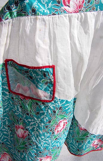 vintage 40s-50s sheer floral apron