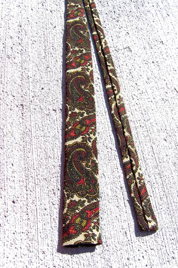 vintage 60s rooster paisley square  tie