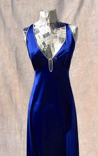 vintage 70s Vanity Fair navy nightgown