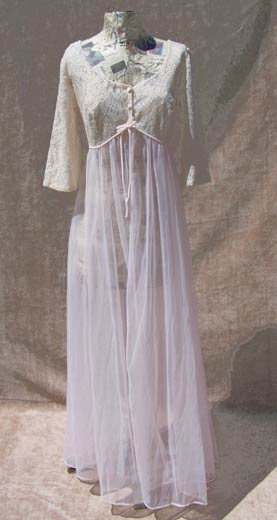 vintage 50s peignoir robe